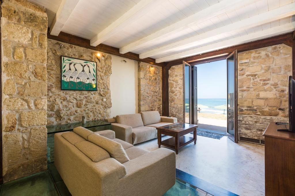 Volakas Beachfront Suites Rethymno  Exterior photo