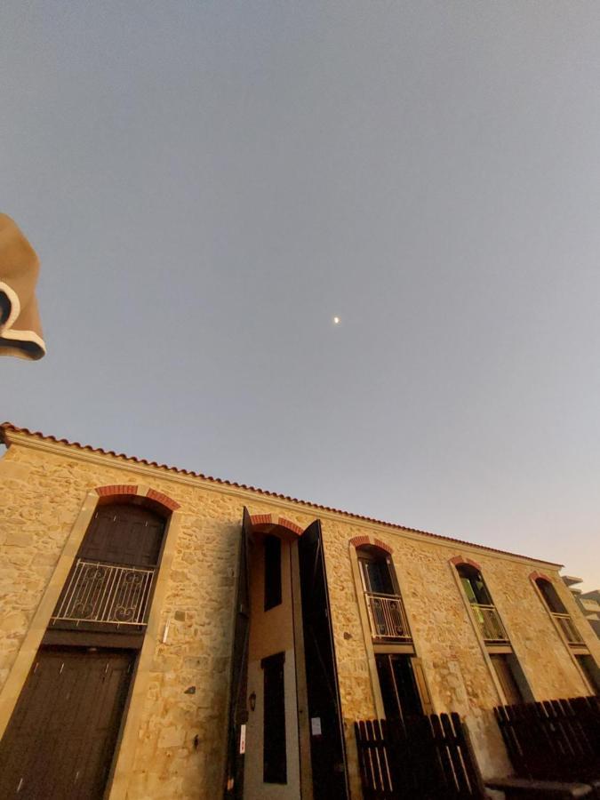 Volakas Beachfront Suites Rethymno  Exterior photo